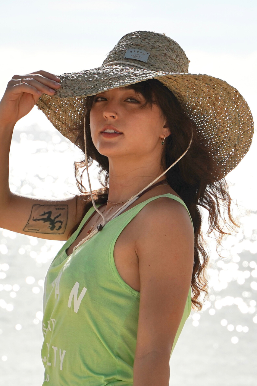 麦わら帽子 Straw Hat. Urban Island Society