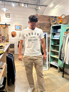 UIS HONOLULU TEE (WHITE)